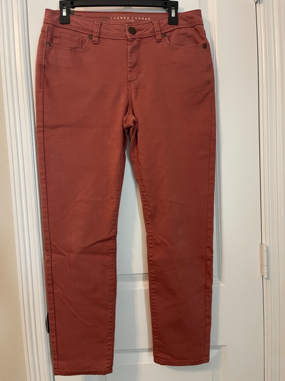 LC Lauren Conrad Rust Skinny Jeans